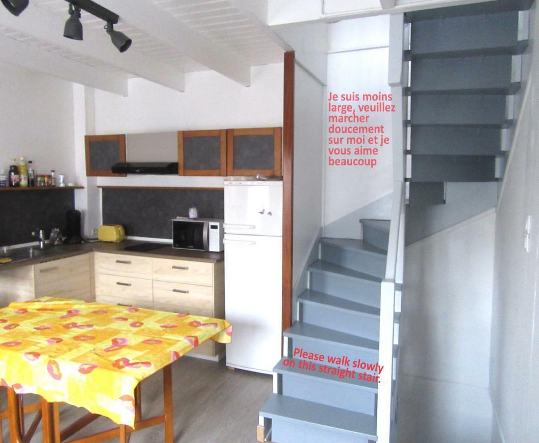Apartament Mini House Lesneven Zewnętrze zdjęcie